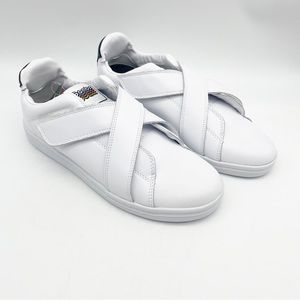 Goats white sneakers. New with tags. Size 9.5